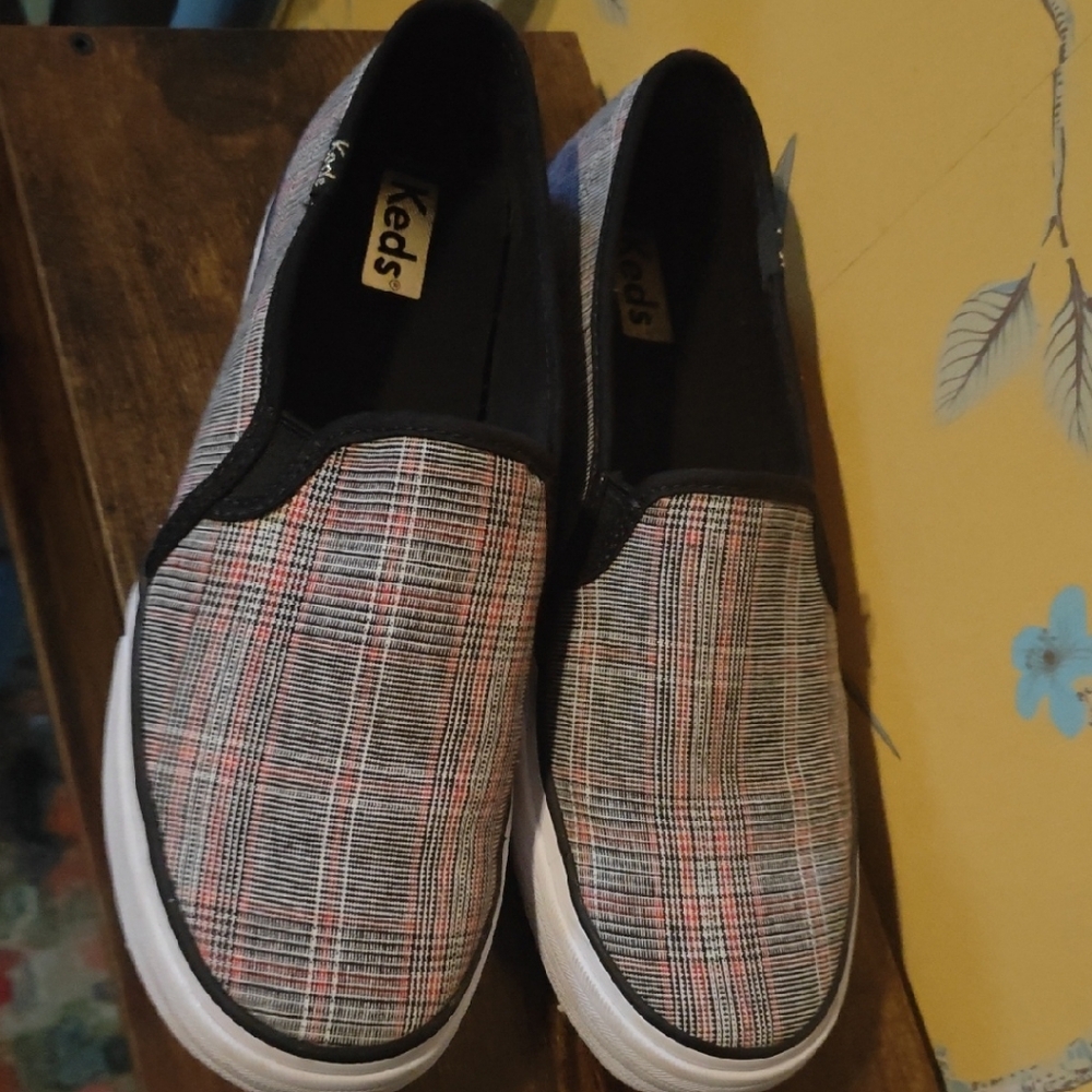 Keds Black and Pink Plaid Sneakers